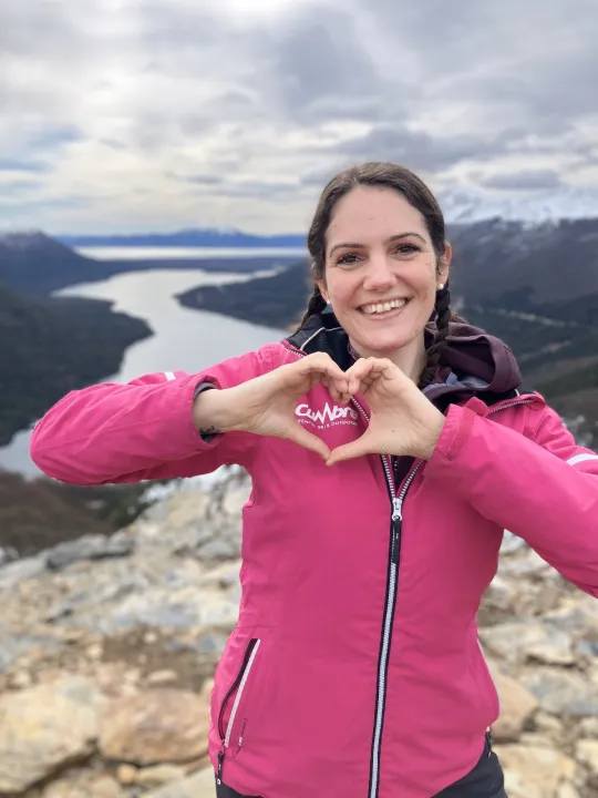 Aylen Mauricio en la montaña